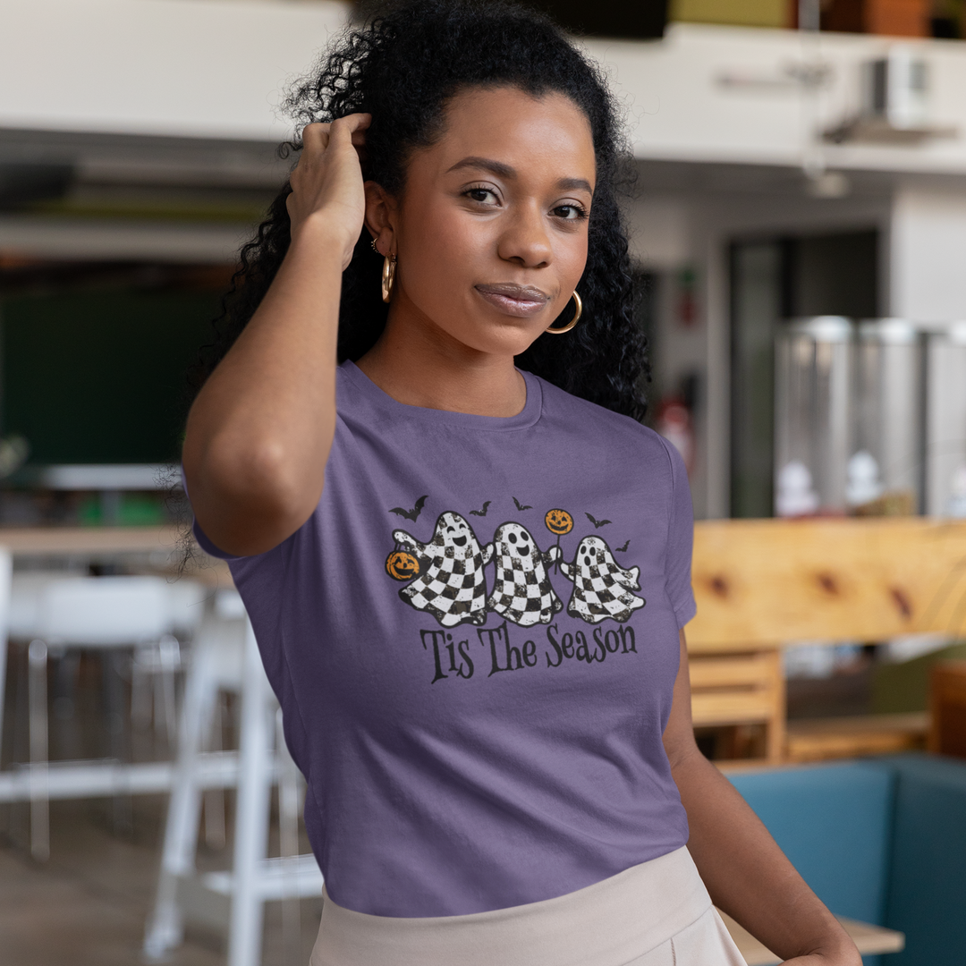 Tis The Season Ghost T-Shirt | Cute Halloween Graphic Tee